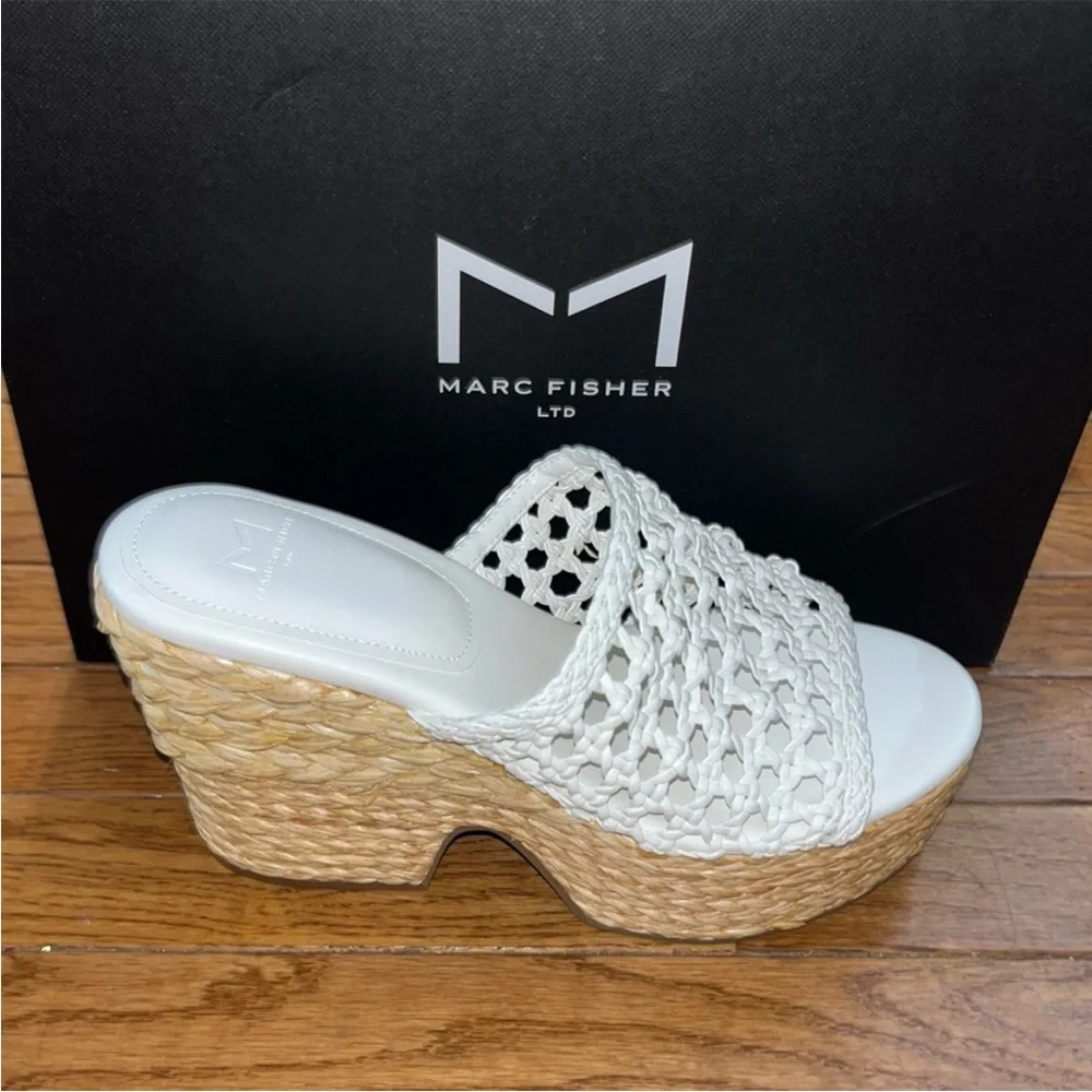 Marc Fisher LTD Hollis Platform Wedge Sandals Ivory & Tan Women’s Size 10